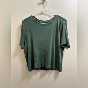 American Eagle cropped t-shirt!